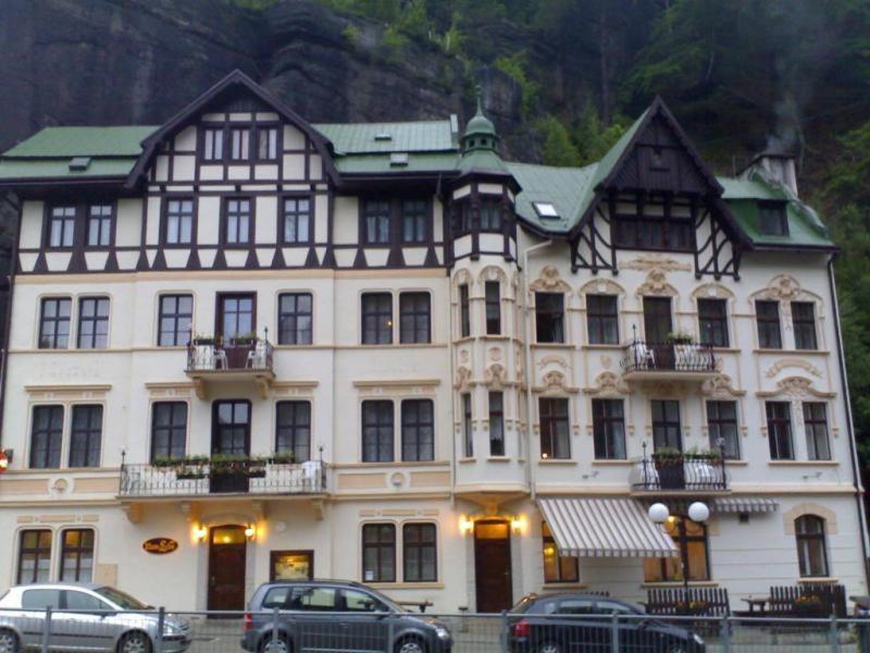 Hotel Labe Hřensko Extérieur photo