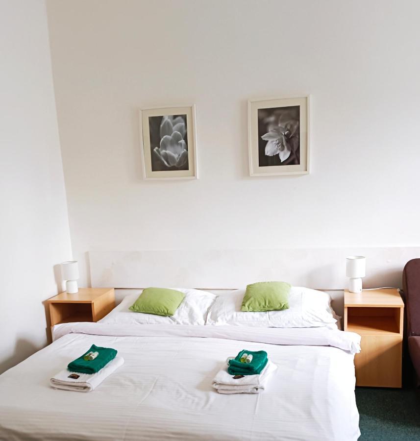 Hotel Labe Hřensko Extérieur photo
